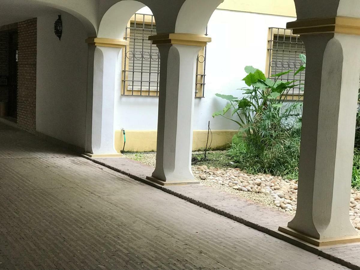 Apartamento Las Doblas , Parking Gratis Cordoba Dış mekan fotoğraf
